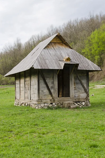 Casa tradicional da Europa Oriental — Fotografia de Stock