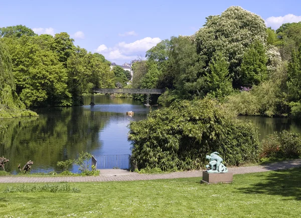 Frumoasă vedere la un parc din Copenhaga — Fotografie, imagine de stoc