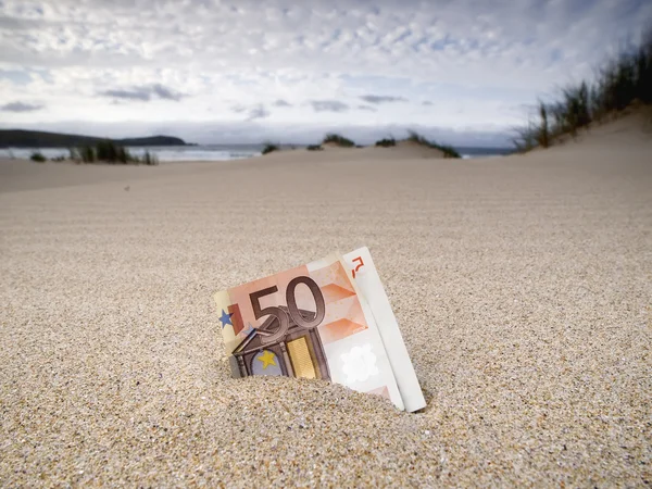 Lost fifty euros bill on the beach — Stock Photo, Image
