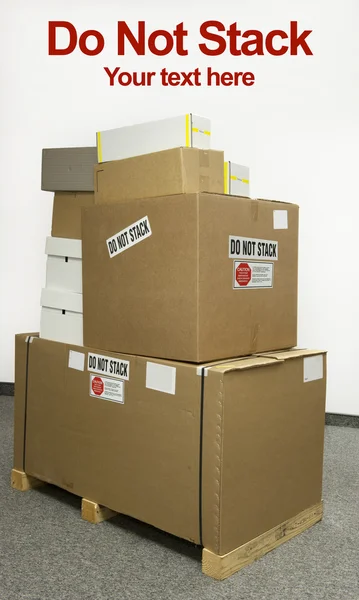 Do Not Stack boxes vertical — Stock Photo, Image