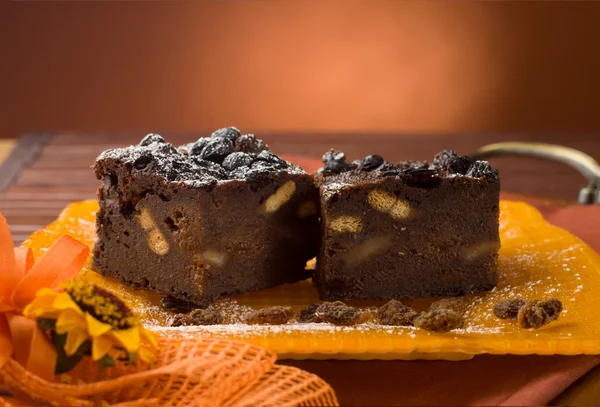 stock image Cake with cocoa, biscuits and sultanas