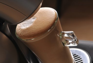 cappucino yapmasından cam