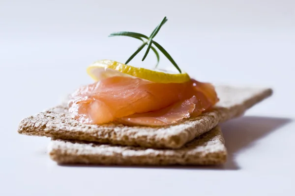 Smoked salmon with diet bread — Stock Photo, Image
