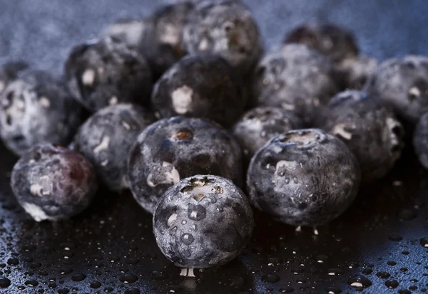 Wet blueberries — Stock Photo, Image