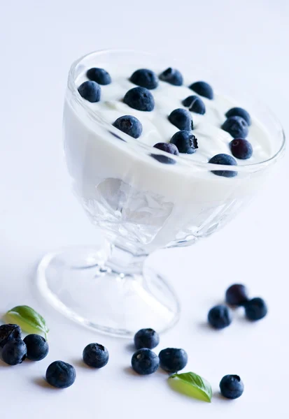 Söt dessert med blåbär — Stockfoto