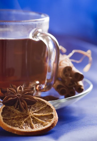 Čaj s aromatickou přísadou - detail — Stock fotografie