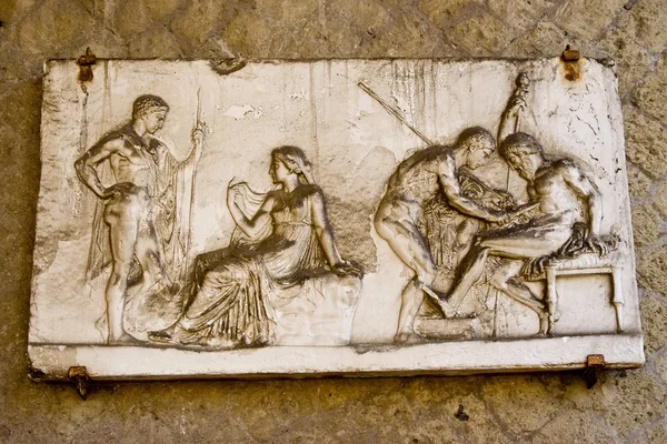 Bas relief of the myth of Télèphe — 图库照片