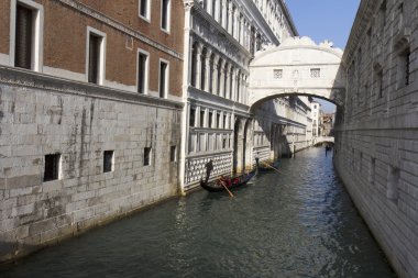 gondol bridge of sighs altında