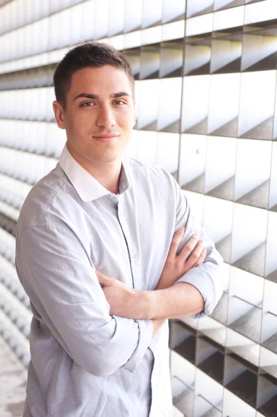 Retrato de um jovem profissional — Fotografia de Stock