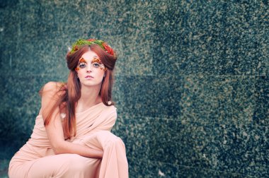 fantastik vecih ile güzel kızıl saçlı kız