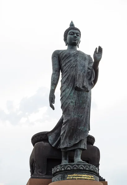 Óriás buddha szobor — Stock Fotó