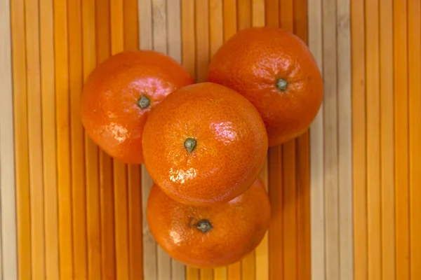 Τέσσερα μικρά πορτοκάλια — Φωτογραφία Αρχείου
