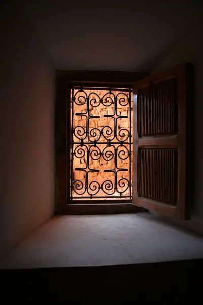 Marokkaanse venster — Stockfoto