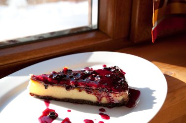 Cheesecake ile yaban mersini reçeli