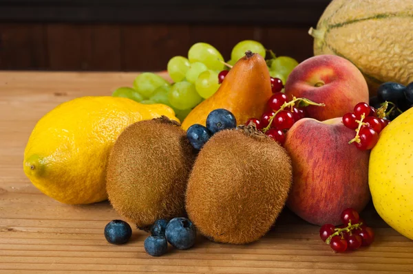 Смесь фруктов — стоковое фото