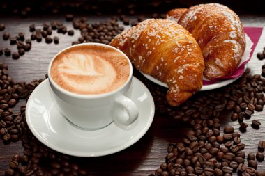 kahvaltımızda e cappuccino