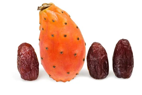 Prickly pear and dates — Stock Photo, Image