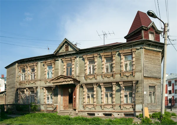 Casa en una de las calles de Ryazan — Foto de Stock