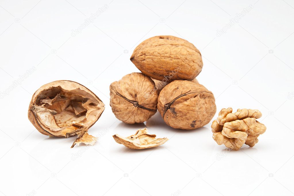 Mature nuts of a walnut