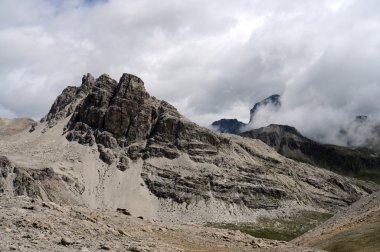 Majestic alpine peyzaj