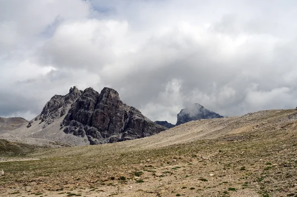 Прекрасним альпійським ландшафтам — стокове фото