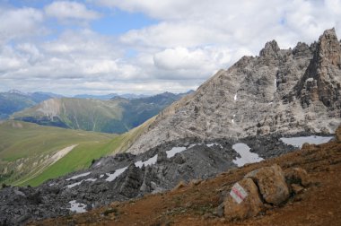 Majestic alpine peyzaj