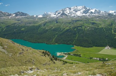 Majestic alpine peyzaj