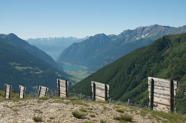 Paesaggio alpino in Val Poschiavo, Svizzera — Foto Stock