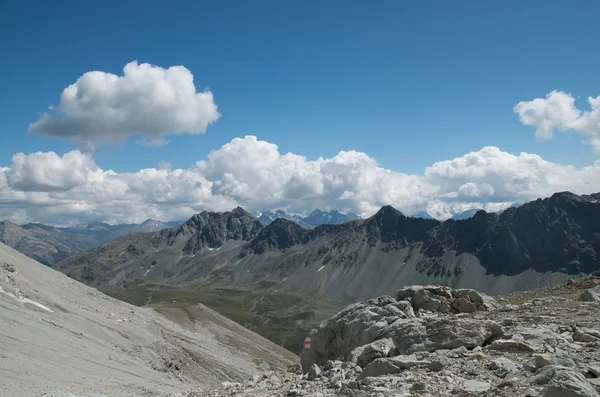 Alp peyzaj engadine, İsviçre — Stok fotoğraf