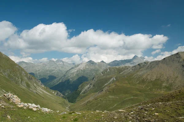 Alp peyzaj engadine Vadisi, İsviçre — Stok fotoğraf