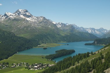 Majestic alpine peyzaj