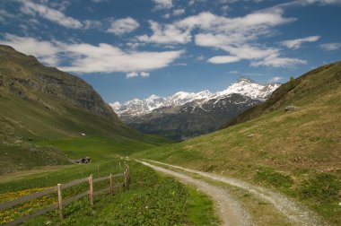 Majestic alpine peyzaj