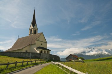 Kilise Alp peyzaj