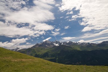 Majestic alpine peyzaj