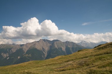 Majestic alpine peyzaj