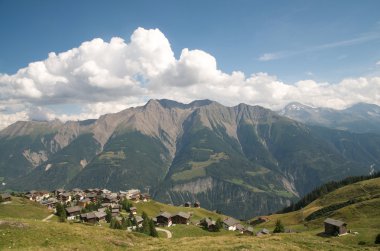 Majestic alpine peyzaj