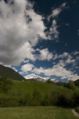 Swiss alpine peyzaj