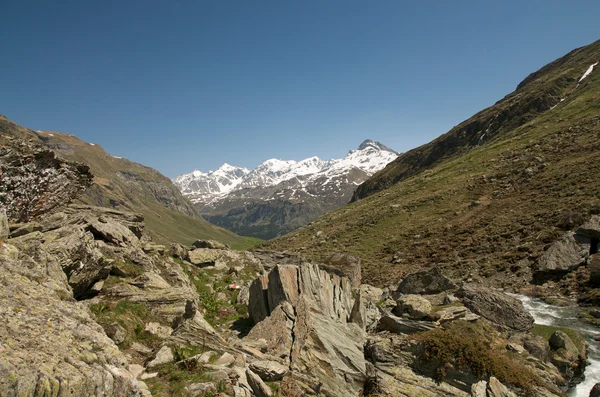 Величний альпійський пейзаж — стокове фото