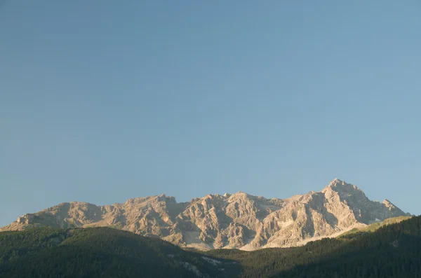 雄大な山々 の風景 — ストック写真