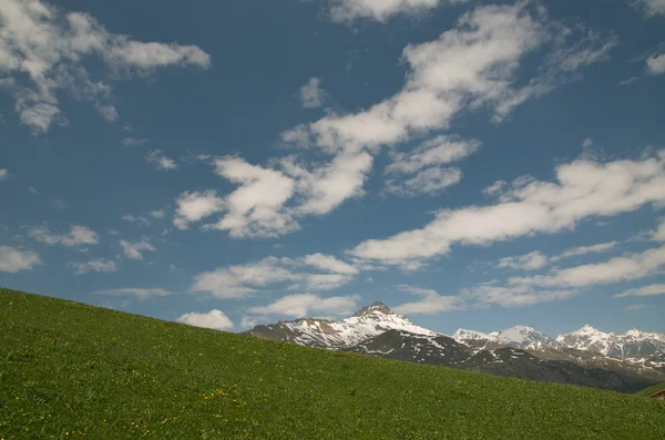 Majestatyczny krajobraz alpejski — Zdjęcie stockowe
