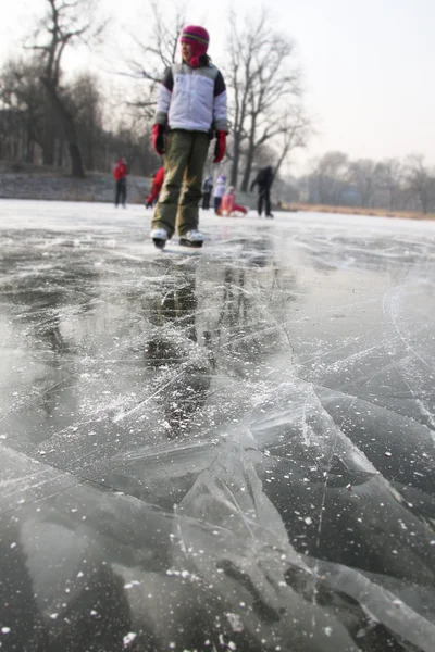 Danger on the ice — Stock Photo, Image