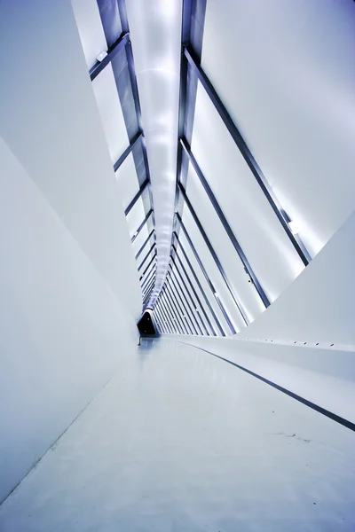 Milenion terzo ponte sala moderna all'interno — Foto Stock