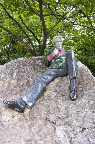 Estátua de Oscar Wilde — Fotografia de Stock