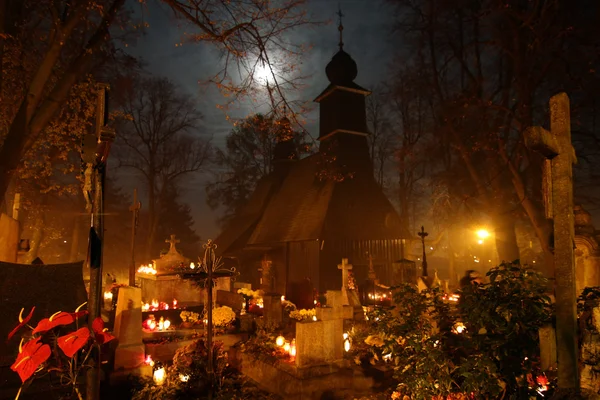 Old Cementary by night in Nowy Targ — Stock Photo, Image