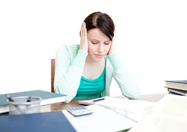 Estudiante estresada haciendo su tarea —  Fotos de Stock