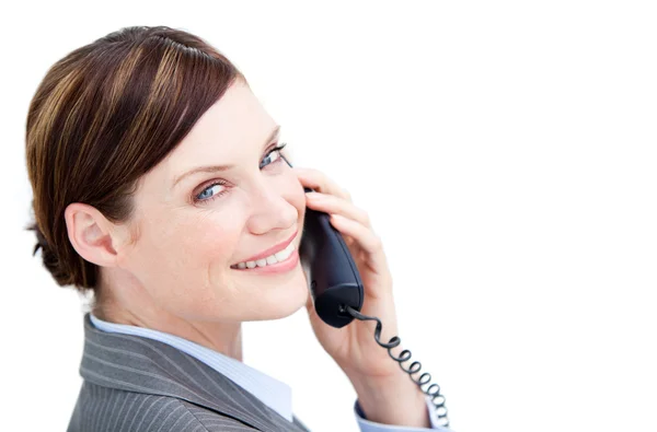 Stralende zakenvrouw praten over telefoon — Stockfoto