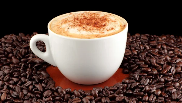 's ochtends koffie met bonen — Stockfoto