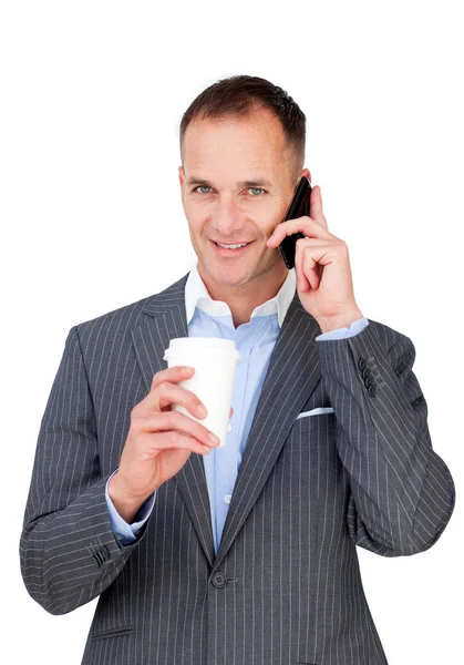 Empresário atraente falando ao telefone — Fotografia de Stock