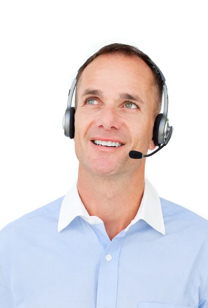 Aantrekkelijke zakenman met behulp van headset — Stockfoto