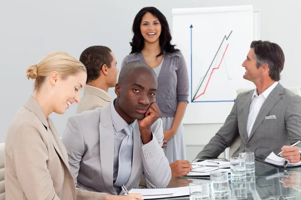 Verveeld zakenman in een vergadering — Stockfoto